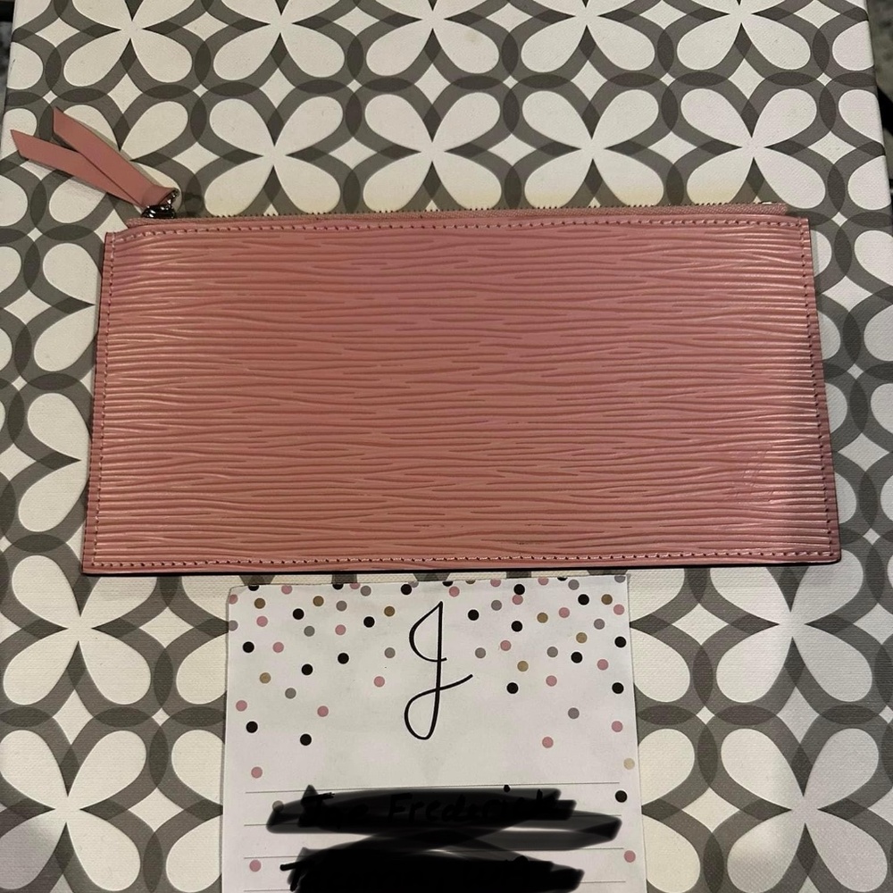Louis Vuitton Felicie Pouchette Pink Epi